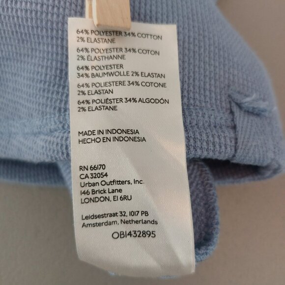 WE THE FREE Thermal Top Blue M Deep V Neck Waffle Knit Relaxed Fit Boho Chic EUC - Picture 8 of 10